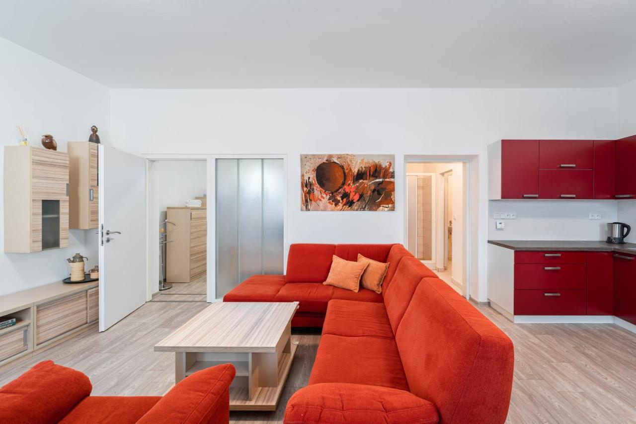 Apartment Yogiam سلافكوف ا برنه المظهر الخارجي الصورة