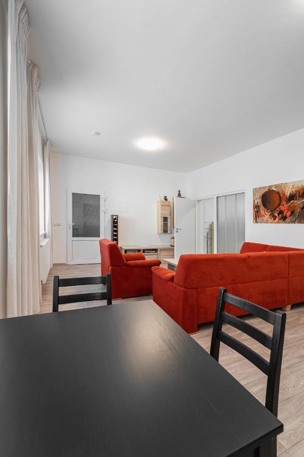 Apartment Yogiam سلافكوف ا برنه المظهر الخارجي الصورة